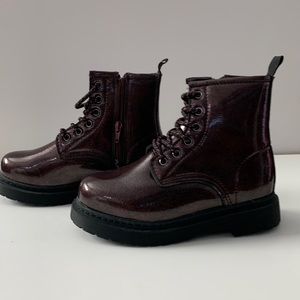 Madden Girl Jshanna size 2 burgundy boots new in box